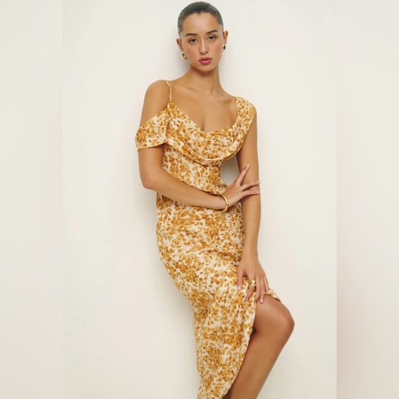 Reformation Reya Dress - Picture 11 of 15